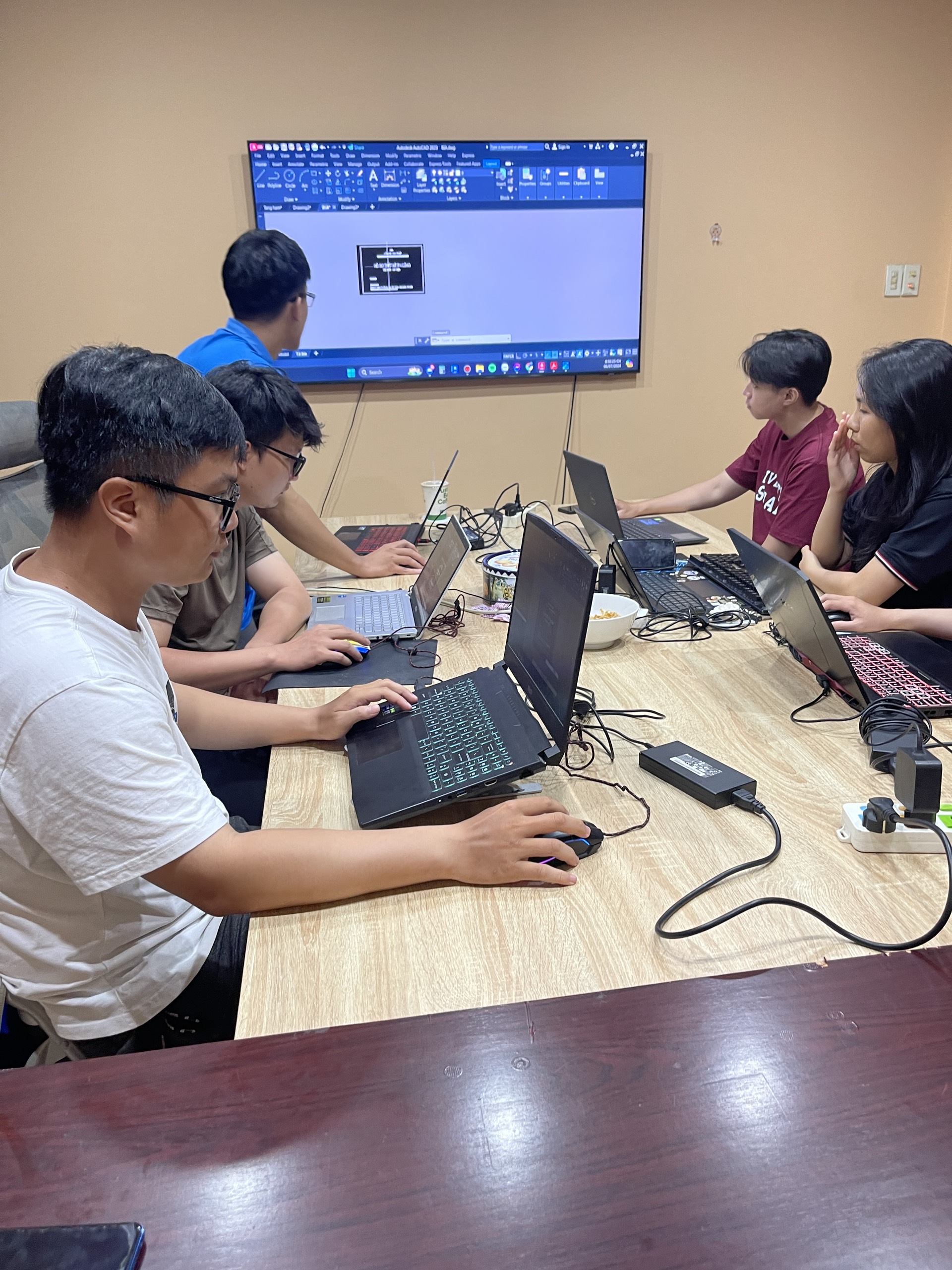 Trình chiếu AutoCAD trên TV